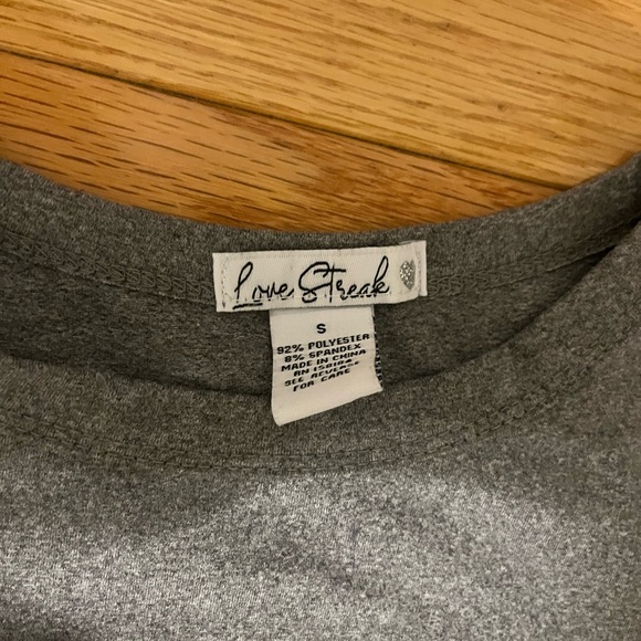 Grey Top - Picture 3 of 3